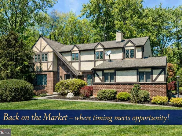 1 Joanna Dr, Malvern, PA 19355