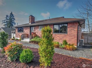 1007 Perry Ave, Bremerton, WA 98310