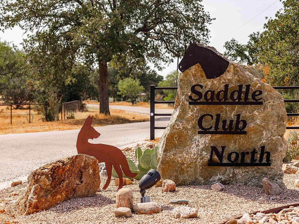 1st image of 429 Quarter Horse Circle