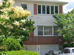14626 25th Dr, Flushing, NY 11354