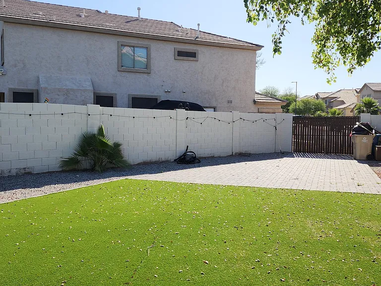 6424 N Florence Ave — Photo 33