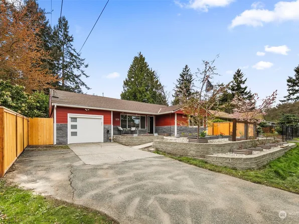 11751 9th Avenue NE, Seattle, WA 98125