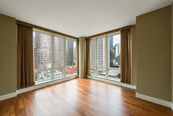 Rented by Keller Williams NYC | media 16