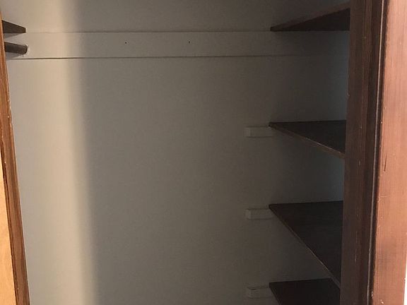 5th image of 3020 Park Lane Dr #8