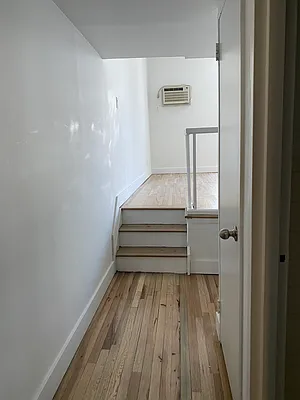 Rented by Mallory Management Corp | media 4