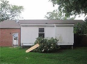 2nd image of 16 Eastlawn Dr