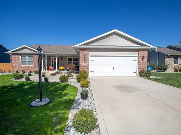 261 Honey Locust Ct, Valparaiso, IN 46385
