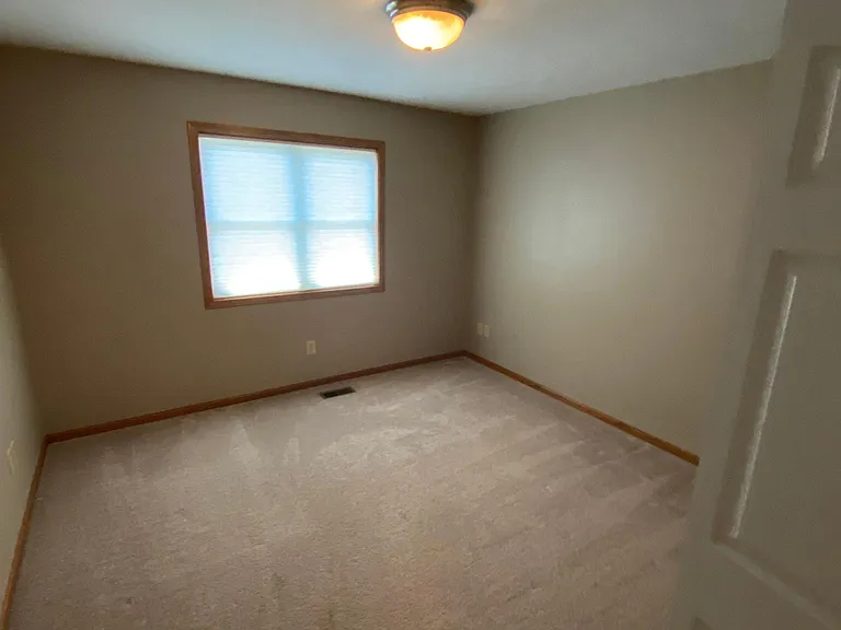 3511 McLaughlin Dr — Photo 15
