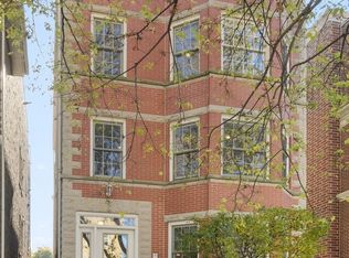 1437 W Henderson St #2, Chicago, IL 60657