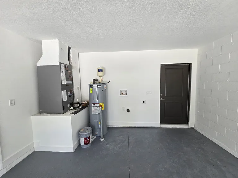 1659 Javier St #1 — Photo 29