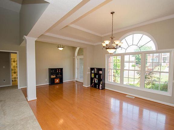 2nd image of 311 Fibles Run Ct