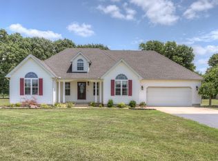 9196 County Ln #209, Webb City, MO 64870