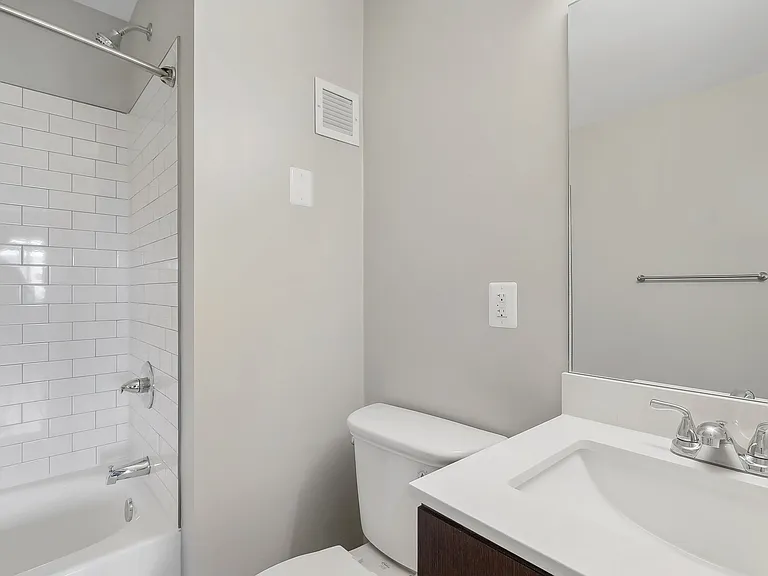 1400 Florida Ave NE — Photo 56