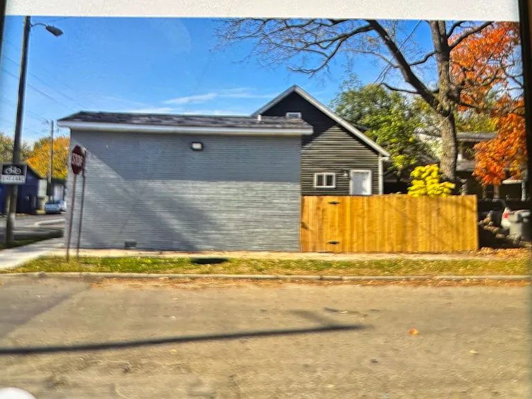 4128 E Michigan St — Photo 6