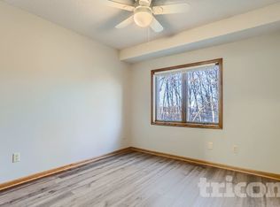 937 5th Ave SW, Forest Lake, MN 55025