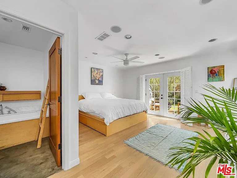 7844 Stewart Ave #A-B — Photo 21