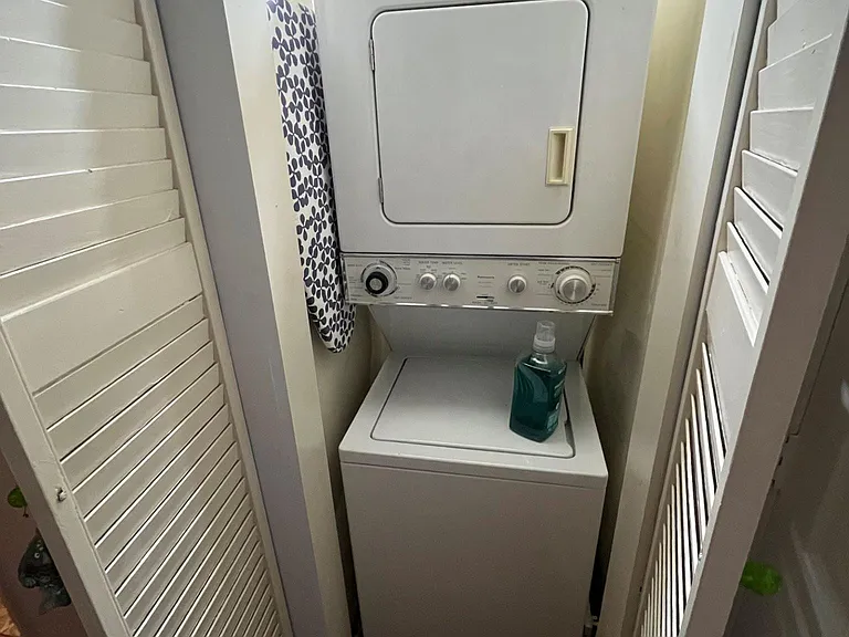 Private laundry. New washer/dryer.