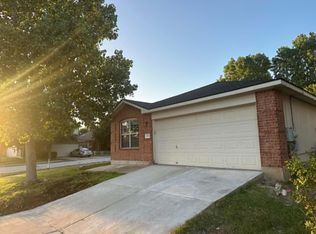 18312 Crestwind Ln, Elgin, TX 78621