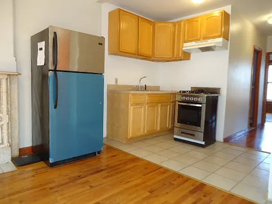 Rented by Hakeem Shahid, LREB | media 19