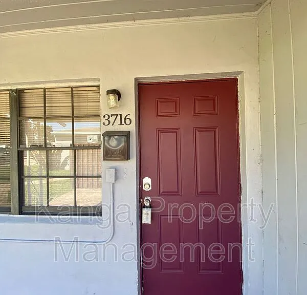 3716 Henry Ave — Photo 22