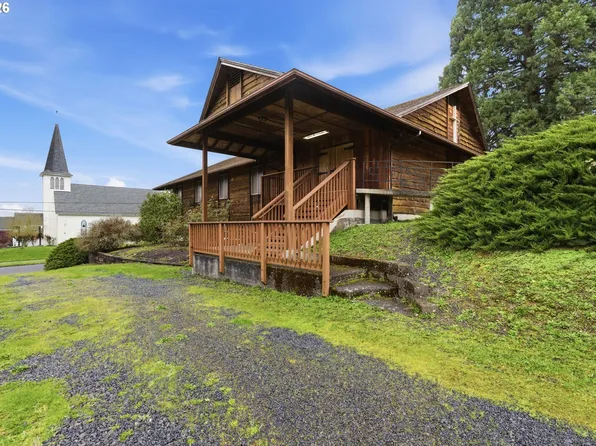 407 E 2nd St, Rainier, OR 97048