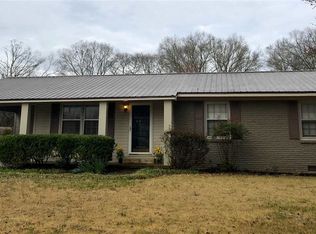 2017 College St SE, Decatur, AL 35601