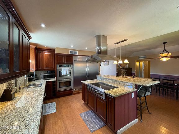 3rd image of 9221 N 48TH Drive