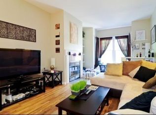 1323 W George St APT 2, Chicago, IL 60657