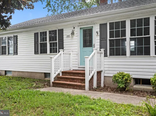 200 Hurlock Ave, Hurlock, MD 21643