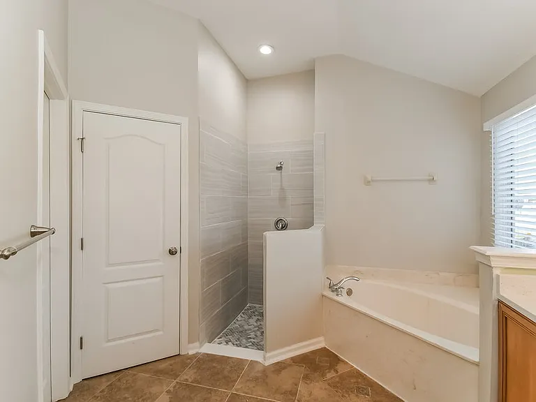 9202 Redtail Dr — Photo 13
