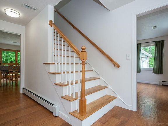 4th image of 6 Kara Lynn Dr