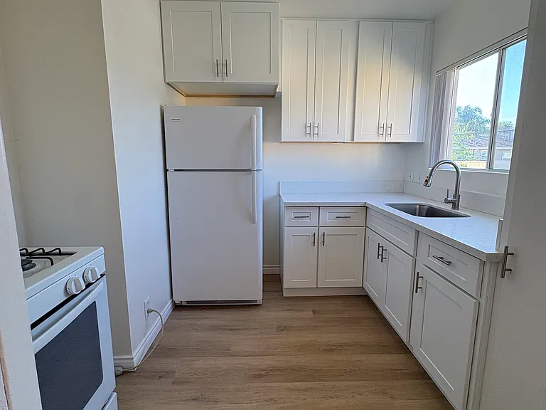 Newly Remodeled Kitchen