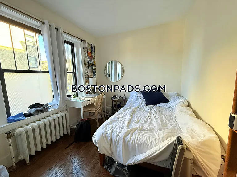 452 Park Dr #4 — Photo 9