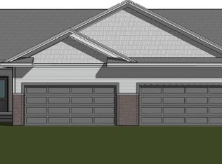 145 Lexington Ct, Pleasant Hill, IA 50327