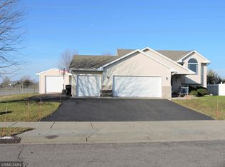 11266 Laura Cir, Becker, MN 55308