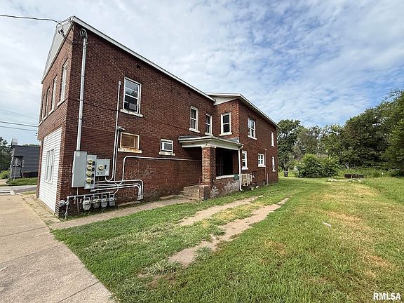 2nd image of 1421 S Livingston St