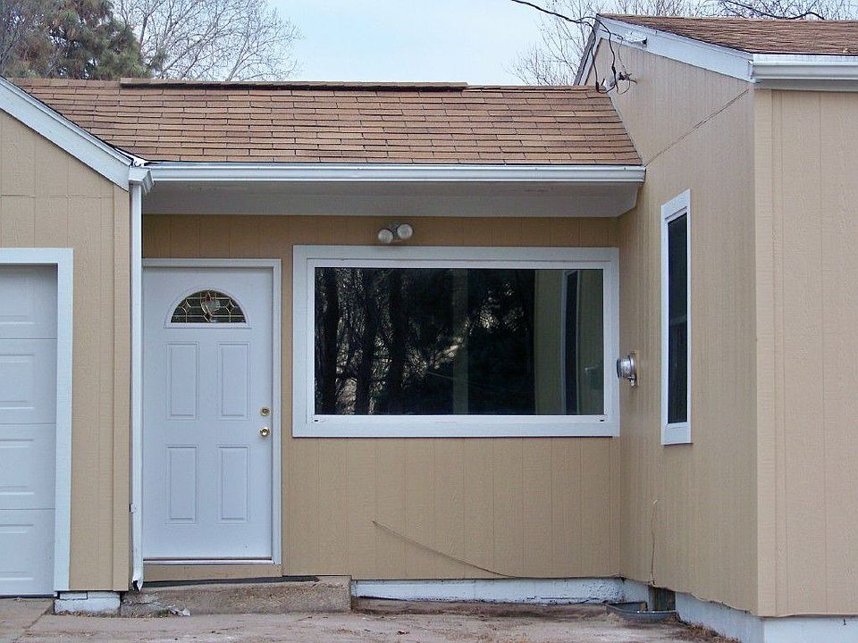 2nd image of 5258 S 48th St