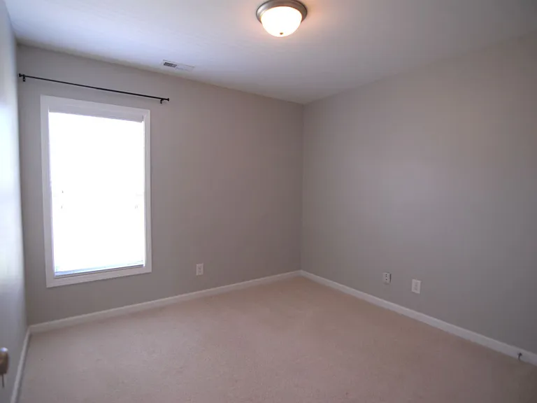 4036 Comrie Ln — Photo 13