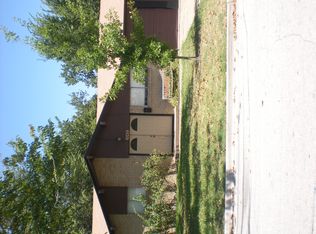 1062 Easy St, Grapevine, TX 76051