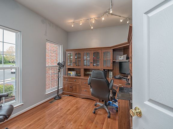 4th image of 5035 Wet Rock Ct