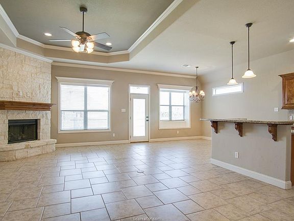 4th image of 4243 Rock Bend Dr