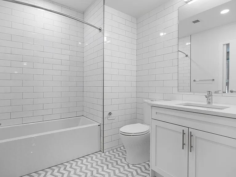 301 Border St #3002 — Photo 3