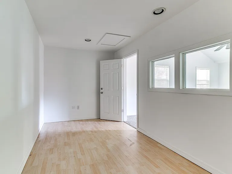 4820 W Uniontown St N — Photo 22