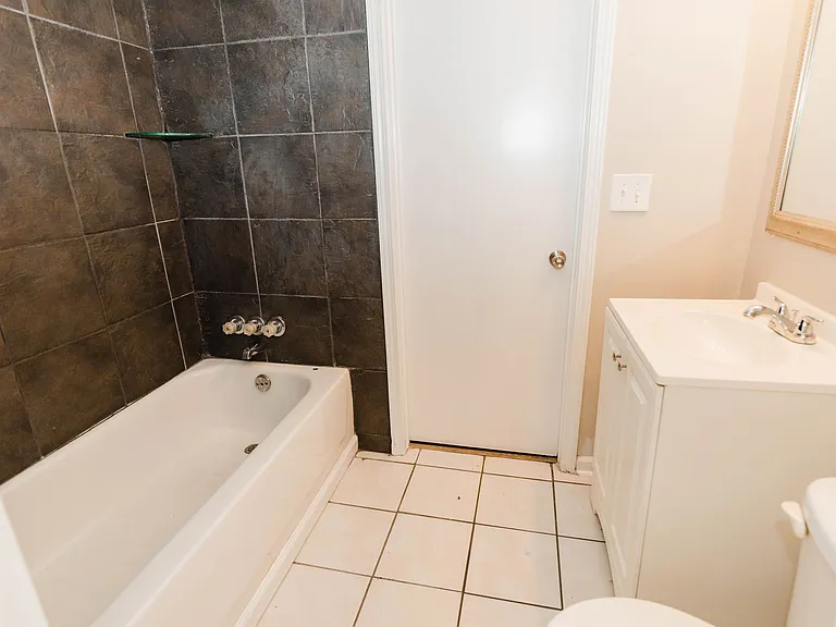 2780 Hall Dr SE — Photo 23