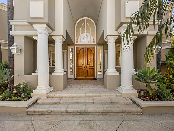 5th image of 115 S Montgomery Way