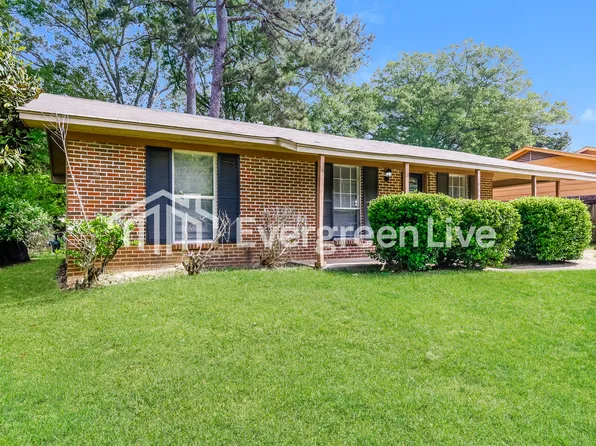 113 Glendale St, Clinton, MS 39056