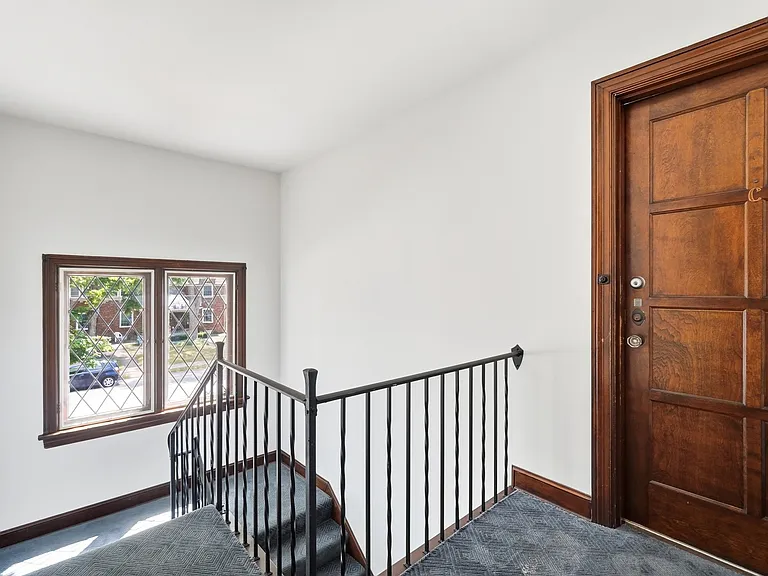 1695 Glenn Ave #C — Photo 3