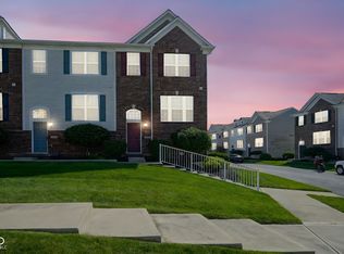 12706 Hannah Hill Rd, Fishers, IN 46037