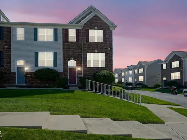 12706 Hannah Hill Rd, Fishers, IN 46037