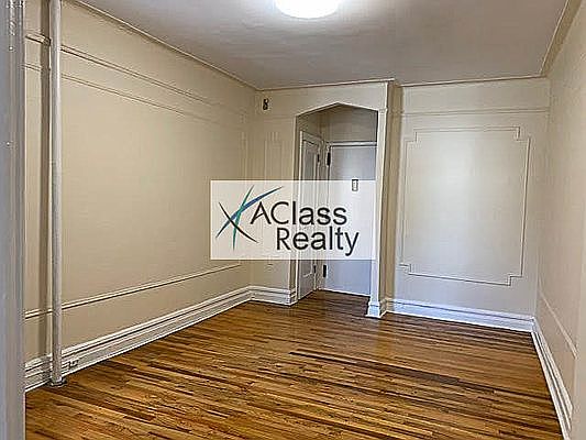 5th image of 22-55 33rd St #1H